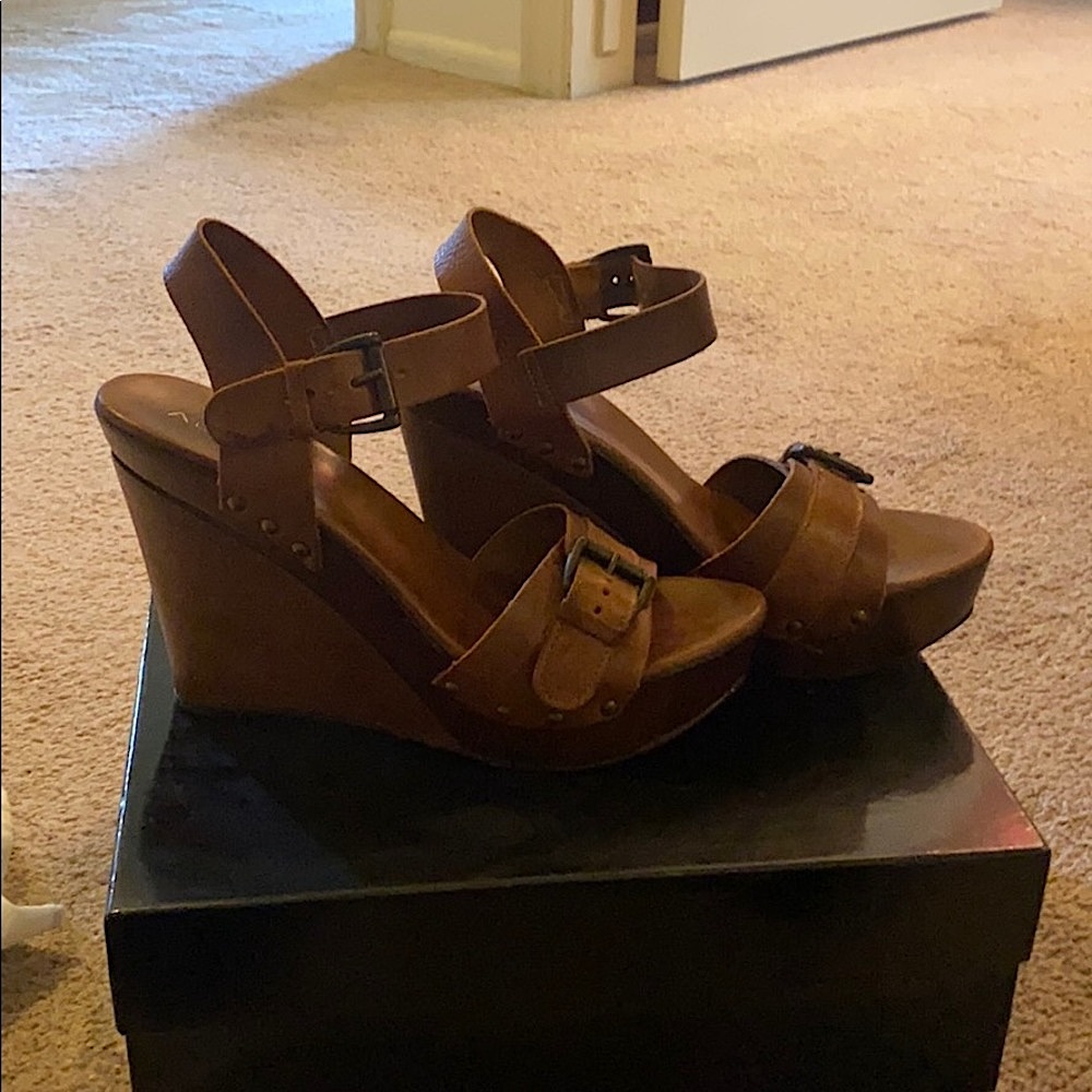 ALDO Platforms sandals